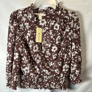 Monteau brown and White Wrap Blouse with Puff Sleeves